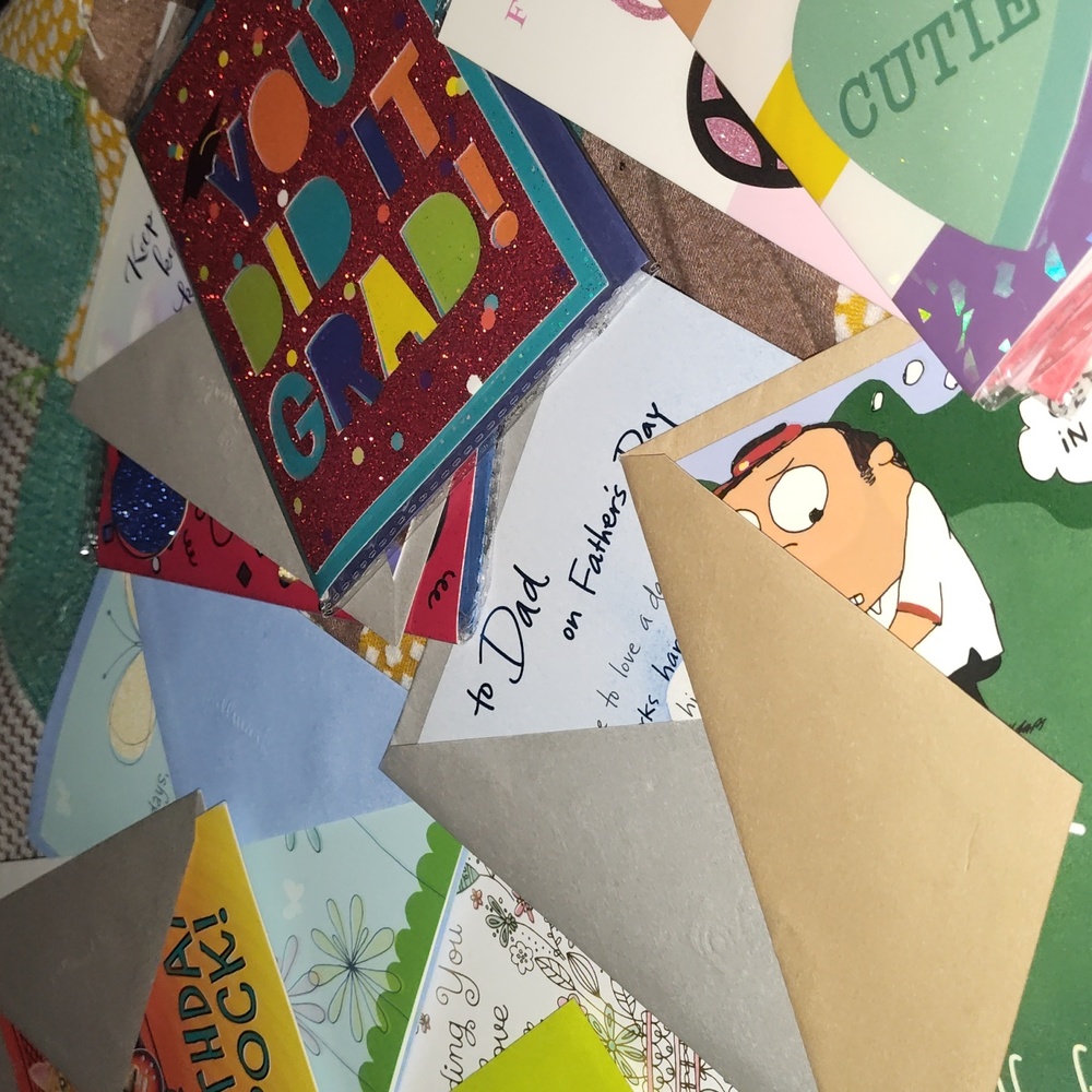 A variety pack of 12 greeting cards